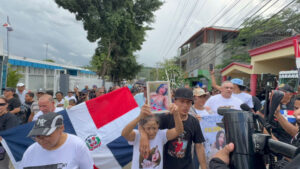 Plazo de 15 días: haitianos deben abandonar Sabana Iglesia, dicen líderes comunitarios