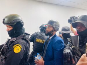 Recusan a jueza en caso contra fiscal acusado de recibir presunto soborno en DN