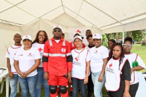 Refuerzan operativo de prevención en Santo Domingo Este por Semana Santa