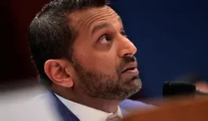 Kash Patel demanda a The Atlantic por difamación y reclama 250 millones de dólares