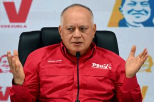 Cabello asegura que Maduro regresará a Venezuela en “menos tiempo del esperado”