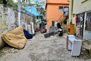 Comunitarios de Los Ríos denuncian falta de ayuda tras inundaciones