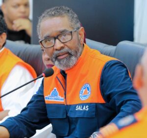 Juan Salas: "Defensa Civil activa protocolo y dispone 2,742 albergues ante lluvias"