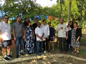 Reportan tala de árboles en parque de Santiago pese a restricción municipal