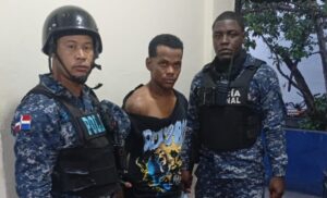 Policía apresa a “Macutico”, acusado de múltiples robos en Sabana Perdida