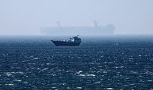 EE.UU. pide en la ONU crear una coalición para garantizar el paso de buques por el estrecho de Ormuz