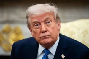 Tregua extendida: Trump mantiene bloqueo naval y presión militar sobre Irán