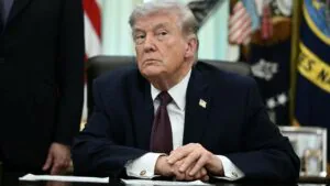 Trump autoriza pagos a miles de empleados tras cierre del DHS