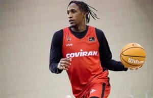 Jassel Pérez se recupera tras sufrir náuseas ante Andorra