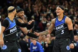 Magic resiste remontada de Pistons y toma ventaja en serie primera ronda playoff