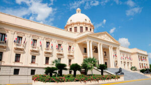 Anuncian bono de RD$7,000 para familias afectadas por inundaciones