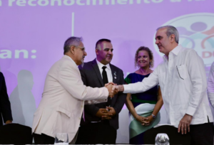 Detallistas destacan estabilidad de precios y respaldo del Gobierno ante crisis internacional