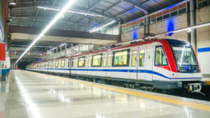 Metro y teleféricos operarán en horario especial este lunes 4 de mayo