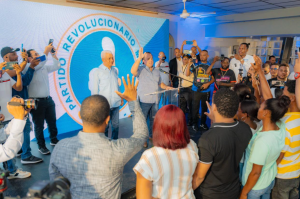 Secretario general de la Fuerza del Pueblo en Cotuí se juramenta en el PRM
