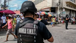 Tiroteo en escuela de Filipinas deja tres estudiantes muertos y varios heridos