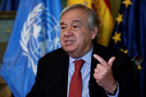Guterres insta a acelerar la transición energética y advierte sobre la crisis climática global