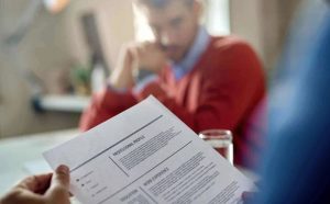 Cómo destacar tu CV en 2026: despertar interés y no contarlo todo