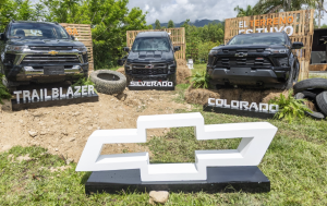 Clientes y aliados de Santo Domingo Motors y Chevrolet viven experiencia todoterreno