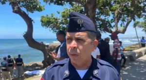 Policía investiga muerte de mujer hallada en aguas del Malecón