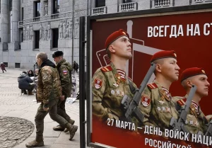 China desmiente vínculos de apoyo militar de Rusia
