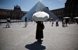Francia activa medidas ante intensificación de la ola de calor prevista para el fin de semana