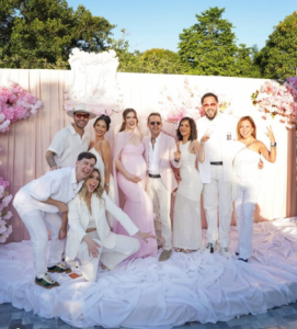 Nadia y Marc celebran baby shower
