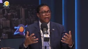 Víctor D’Aza dice conflicto en Fedodín se resolverá por la vía estatutaria y el consenso