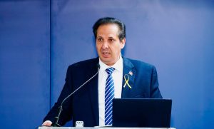 Ministro de Salud asegura que no existe un “aumento exorbitante” de casos de VIH en RD