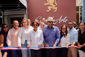 Remozan Casa de Arte e inauguran Paseo de los Colores en La Altagracia