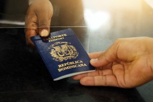 Pasaportes suspende cobro de RD$4,000 por pérdida o deterioro de libretas
