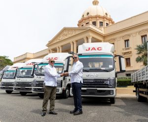 INESPRE recibe nuevos camiones para ampliar cobertura de distribución alimentaria