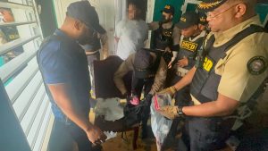 DNCD ejecuta 11 allanamientos contra redes de drogas en Santiago