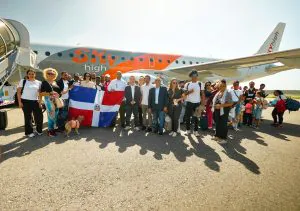 Gobierno facilita retorno de 65 dominicanos desde Venezuela en vuelo humanitario