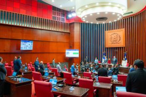 Senado acoge reformas de los diputados a ley de simplificación fiscal