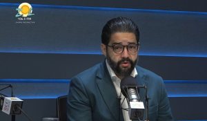Economista rechaza reforma tributaria y advierte que el costo recaerá sobre la población