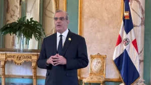 Abinader expresa solidaridad a Venezuela y envía equipos de rescate tras terremoto