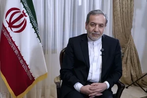 El canciller iraní viaja a Suiza para exigir a EEUU el cumplimiento del acuerdo de paz