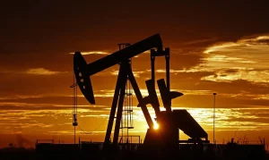Petróleo de Texas sube tras acuerdo entre Estados Unidos e Irán