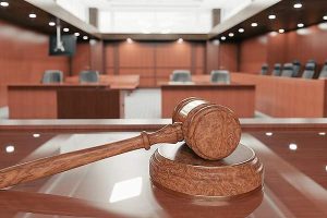 Exjefe paramilitar colombiano recibe sentencia de 21 años por violación de tres niñas en prisión