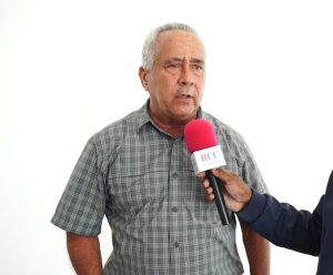 Contratista denuncia que deuda del Ayuntamiento mantiene paralizada funeraria de Estebanía