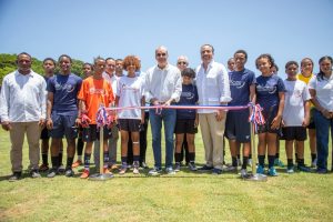 Abinader inaugura Centro de Iniciación Deportiva Escolar en el Hogar Escuela Santo Domingo Savio