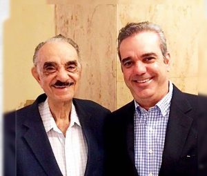 Presidente Abinader felicita a los padres dominicanos con emotivo homenaje a su progenitor