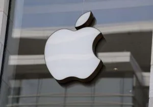 Apple demanda a OpenAI por robo de secretos empresariales