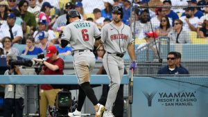 Diamondbacks castigan los errores de los Dodgers y completan barrida pese al jonrón 22 de Ohtani