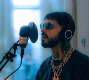 Anuel AA anuncia su regreso y promete que “Real hasta la muerte 2” será el álbum del año