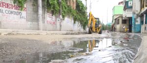 Intervención de calle principal mantiene congestionado el acceso a El Café de Herrera