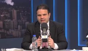 Richard Medina advierte que no es momento de plantear otra reforma fiscal ni aumentos de combustibles