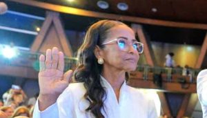 Dra Ana Jacqueline Ureña asume Decanato de Humanidades con llamado a la unidad y al trabajo colectivo
