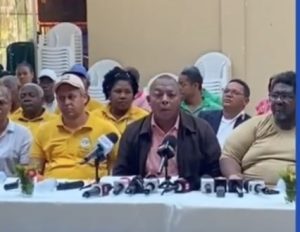 Operadores escolares reclaman al Gobierno ser incorporados al sistema TRAE