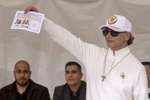 Equipo de transición en Colombia afirma que Gustavo Petro “debe ser juzgado” y anticipa denuncias por irregularidades